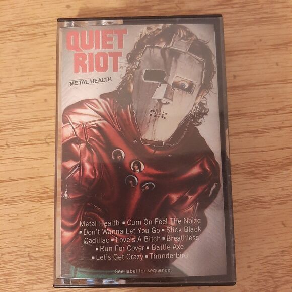 Vtg 1983 Cassette Tape Quiet Riot Metal Health FZT 38443 Pasha - Picture 1 of 7